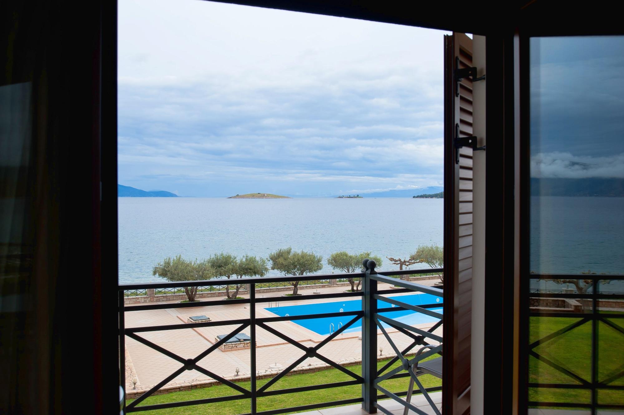 Europa Beach Hotel Galaxidi ภายนอก รูปภาพ