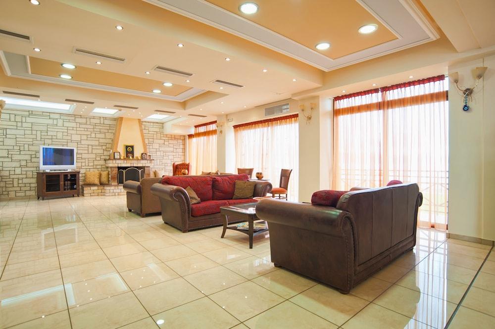 Europa Beach Hotel Galaxidi ภายนอก รูปภาพ